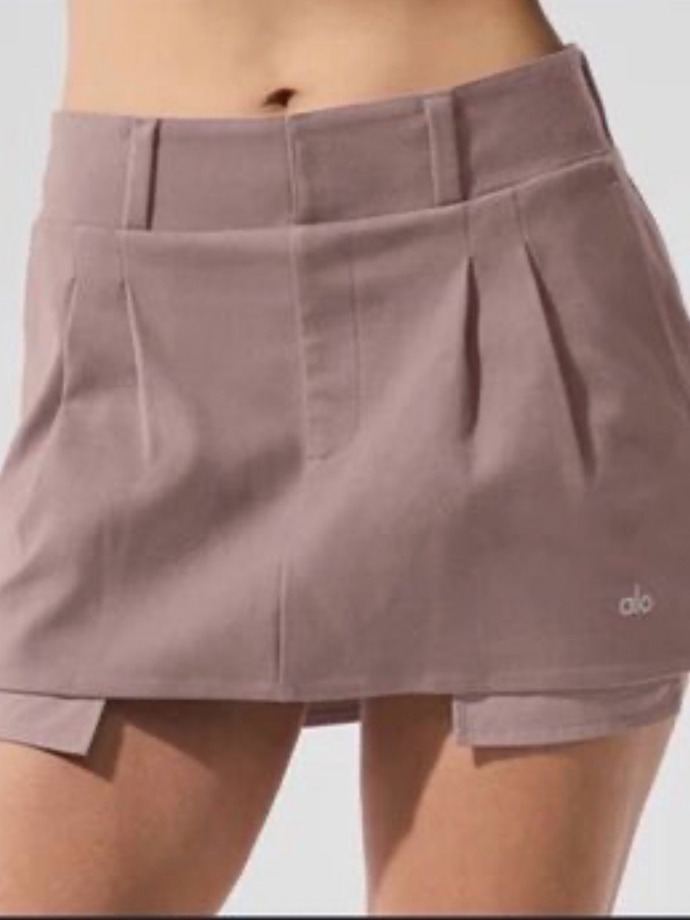 ALO Yoga Mauve Pleated Performance Skort